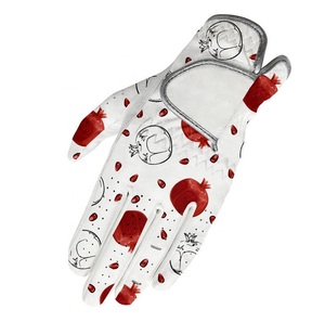 Gants de golf flexibles avec couleurs personnalisées et cuir respirant pour une adhérence supérieure - Product Image 5