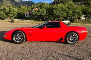 Chevrolet Corvette Z06 2024 Usado, Cuero Oscuro, R15, TrackHoned, PrecisionCut, PowerCharged, GripLocked, SpeedStrengthened, en Venta - Product Image 3