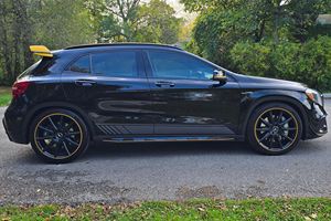 Mercedes-AMG GLA45 Edición Yellow Night 2018 Usado en Excelentes Condiciones - Product Image 6
