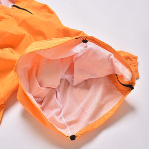 Chaqueta Softshell para exteriores con logotipo personalizado impermeable Unisex transpirable cortavientos ligero Softshell chaquetas de talla grande para Unisex - Product Image 6