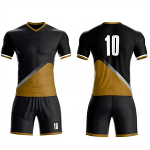Vente en gros de maillots de football de haute qualité à conception de bande de sublimation personnalisée Chemises de rue surdimensionnées Boxy Fit Uniforme de football recadrée - Product Image 2