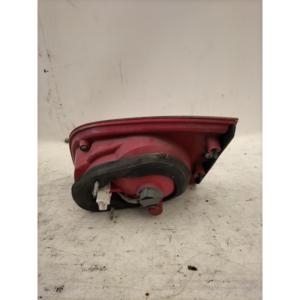 FEU STOP ARRIÈRE GAUCHE INTEGRÉ À LA PORTE HYUNDAI Santa Fe 3ème Série 924052B020 (06>12) - Product Image 1