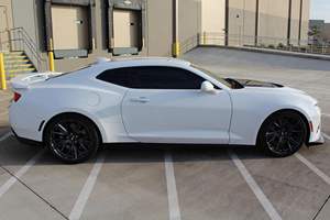 CHEVROLET CAMARO ZL1 COUPÉ 2018 D'OCCASION (LHD/RHD) - Product Image 2