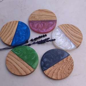 Juego de posavasos de madera y piedra ecológico hecho a mano con madera sostenible, alfombrillas redondas para tazas de té con acabado liso para el hogar, - Product Image 4