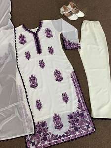 ผ้าฝ้ายคุณภาพดีเยี่ยมผู้หญิง Kurti สําหรับเสื้อผ้าชาติพันธุ์สําหรับงานแต่งงานจากผู้ผลิตและส่งออกชาวอินเดีย - Product Image 2