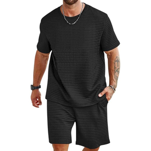 Vente en gros 2025 Nouveau costume d'été pour hommes Respirant Solide Motif T-shirt Pantalon Ensemble décontracté Vêtements à la mode - Product Image 1