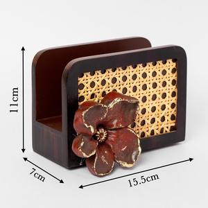 Porte-serviettes en jute brun moderne avec accent floral pour un style de table chic, utilisation à la maison, dans la salle à manger et la cuisine, en provenance d'Inde - Product Image 5