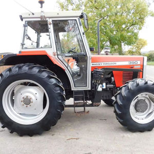 Tractor Massey Ferguson 390 con Motor Diésel, Automático, 80HP, 4WD, en Color Plateado Estándar - Product Image 1