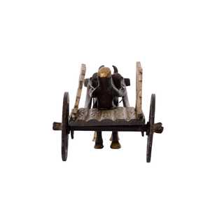 ECraftIndia Chariot décoratif en laiton brun antique à un seul bœuf - Product Image 1