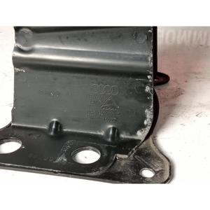 แท่นยึดเครื่องยนต์ด้านหน้าซ้าย AUDI A3 Cabriolet Series (8P7) (08>13) 8P0807133A เบนซิน 1.6 - Product Image 5
