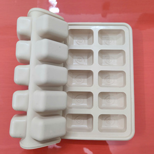 Molde de silicona de grado alimenticio para chocolate y gomitas, resistente al calor, de fácil liberación, formas divertidas, fácil de limpiar - Product Image 6