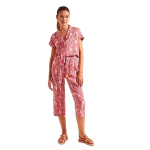 Pyjama boutonné personnalisé pour femmes 2 pièces pyjama en soie solide comme du satin ensemble de vêtements de nuit pour femmes - Product Image 1