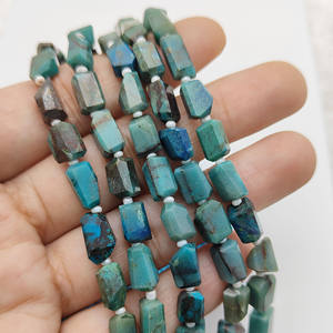 Cuentas de Crisocola de 10-12 mm, Cuentas Facetadas en Forma de Pepita, Hechas a Mano, para la Elaboración de Joyería, 18-20 Cuentas en un Hilo de 8 Pulgadas - Product Image 5