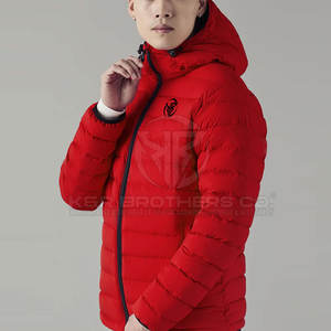 Veste matelassée imperméable pour homme avec capuche réglable et poignets tempête Veste matelassée durable pour homme - Product Image 6