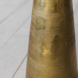 Table d'appoint en laiton au design haut de gamme avec combinaison de verre et de laiton pour un décor élégant pour l'exportation mondiale depuis l'Inde - Product Image 5