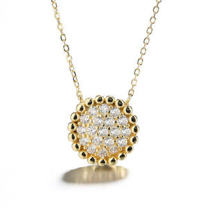 Collana con Pendente in Argento Sterling Placcato Oro 14K con Cristalli Incastonati, Elegante e Lussuosa, Categoria Prodotto: Collane con Cristalli - Product Image 3