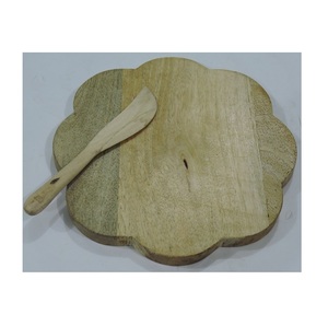 Tabla de quesos de madera con forma de flores sólidas sostenibles con juego de herramientas de corte/tabla de cortar de bambú hogar cocina Tabla de charcutería - Product Image 1