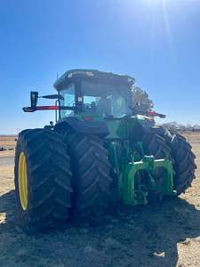 John Deere 6145R 2023 JOHN DEERE 7R 310 John Deere 8R340 Tractores agrícolas Tractores de jardín - Product Image 4