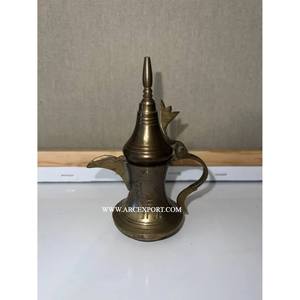 Dallah en métal arabe avec couvercle en laiton pour hôtel, restaurant, service de café et de thé, couleur personnalisable disponible à bas prix - Product Image 4
