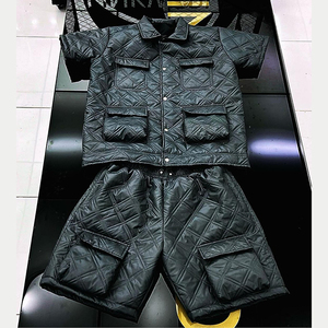 Conjunto Deportivo de 2 Piezas Personalizado por el Fabricante, Chaqueta Cortavientos con Capucha y Pantalones Cortos, Ropa Deportiva Urbana para Hombre, OEM - Product Image 4