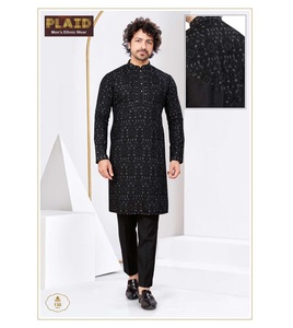 Kurta pour hommes brodé orné en soie douce sur mesure pour les rassemblements festifs et formels - Product Image 2