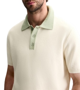 Polo personnalisé en coton doux et respirant, avec technologie anti-humidité, pour usage d'équipe ou comme chemises promotionnelles pour hommes. - Product Image 3