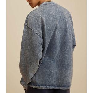 เสื้อสเวตเชิ้ตคอกลมทรงโอเวอร์ไซส์สไตล์วินเทจ ลวดลายฟอกสี สำหรับผู้ชาย เนื้อผ้าหนา สตรีทแวร์ - Product Image 4