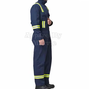 Uniformes de Trabajo Ergonómicos con Diseño de Movimiento para Personal de Línea de Ensamblaje y Servicio Técnico - Product Image 6
