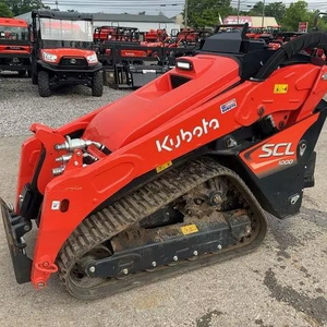 Minicargadora Kubota SCL 1000 Tipo Oruga con Cargador Frontal, Capacidad de 4 Toneladas, Motor de Gasolina de 92KW, Alta Eficiencia - Product Image 1