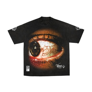 Camiseta de Manga Corta Negra para Hombre al por Mayor con Estampado Gráfico de Ojo, Estilo Urbano, Corte Regular, Algodón Jersey, Cuello Redondo - Product Image 1