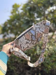 Ceinture de poche en cuir véritable à imprimé serpent, sac à main tendance pour les voyages, nouveau design python, facile à transporter, ceinture à argent multi-usages - Product Image 2