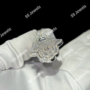 Colgante de Mano de Fátima con Diamante Cultivado en Laboratorio VVS1 de Corte Brillante, Hecho a Medida, en Plata de Ley 925 con Baño de Rodio y Diseño Iced - Product Image 5