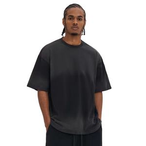 เสื้อยืดผู้ชายโอเวอร์ไซส์สไตล์วินเทจโอเวอร์ไซซ์พร้อมพิมพ์โลโก้ - Product Image 2