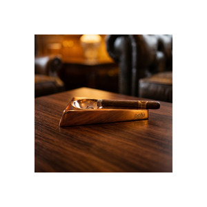 Cenicero para Cigarros con Acabado en Oro Rosa y Rosa Seca/Recubrimiento en Oro Rosa - Product Image 2