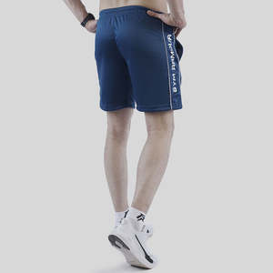 Shorts cargo en satin 100% polyester (vert-bleu) confortables, avec une entrejambe de 5 pouces, design personnalisé et décoration de logo. - Product Image 4