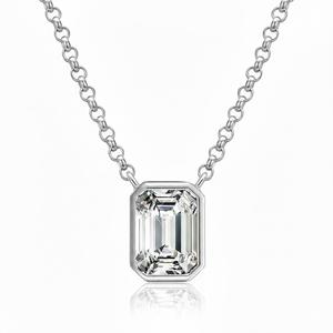 Collar con Colgante de Moissanita con Corte Esmeralda y Engaste de Bisel Personalizado para Mujer, Moderno, de Plata 925, Regalo para Fiesta de Bodas - Product Image 2