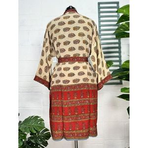 Kimono Vintage de Crepé de Seda, Ligero y Lujoso, Bata Suave y Cómoda, Regalo Perfecto para Mujer, para Usar por la Noche, Tejido para Primavera - Product Image 5