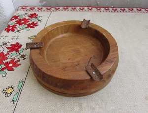 Cendrier en bois massif fait à la main |   Cendrier en bois naturel pour cigarettes et cigares, écologique, réutilisable, cendrier de table pour la maison - Product Image 5