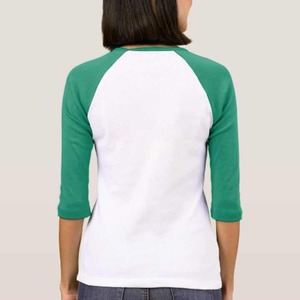 Vente en gros T-shirt ajusté de haute qualité sur mesure pour femmes Design classique doux et respirant parfait pour une tenue décontractée ou active - Product Image 5