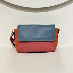 Sac à bandoulière en cuir recyclé occidental pour femmes élégantes Sac à bandoulière à fermeture éclair doublé en nylon multicolore unique Vente à chaud - Product Image 2