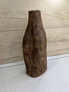 Jarrón de Terracota Vintage con Asa, Cerámica Texturizada Única de Estilo Bohemio, Decoración Rústica Antigua para el Hogar, Biodegradable y Desechable - Product Image 4