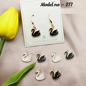 Fourniture en gros de boucles d'oreilles en acier inoxydable hypoallergéniques anti-ternissement pour les femmes disponibles à un prix abordable - Product Image 4