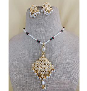 Ensemble de collier Jadau plaqué or de qualité supérieure avec boucles d'oreilles pour mariage et collection de vêtements de fête pour femmes - Product Image 1