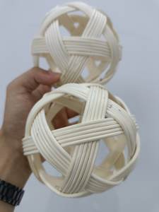 Produits d'artisanat vietnamien-boule ronde en rotin pour Sepak Takraw Sport/Caneball/décor de Noël taille personnalisée - Product Image 6