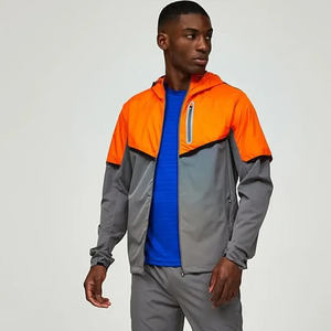 Venta al por mayor nuevo personalizado mangas completas nuevo estilo nylon poliéster rompevientos correr chándal para hombres cremallera con capucha rompevientos - Product Image 2