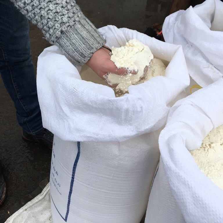 Farinha de trigo em 4kg, farinha de pão com material de cozimento doméstico