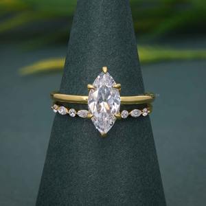 Ensemble de mariage en diamant de laboratoire certifié IGI VVS de qualité supérieure avec bague de mariage en or 14 carats pour femmes, tendance à bas prix - Product Image 1