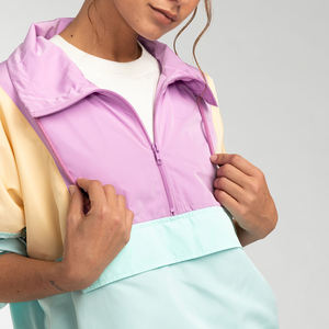 Chaqueta cortavientos de alta calidad para mujer, venta al por mayor de fábrica, logotipo personalizado, nueva ropa de calle, chaqueta cortavientos estampada para mujer - Product Image 5