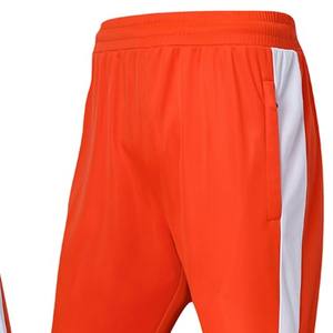 ชุดวอร์มอเมริกันโค้ชแฟชั่นใหม่ ราคาถูกจากโรงงาน คุณภาพเยี่ยม รับสกรีนโลโก้/สีตามสั่ง ยอดนิยม - Product Image 4