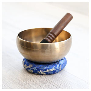 Bols chantants en acier inoxydable poli faits à la main pour la méditation, le yoga, la guérison sonore et le calme intérieur - Product Image 6